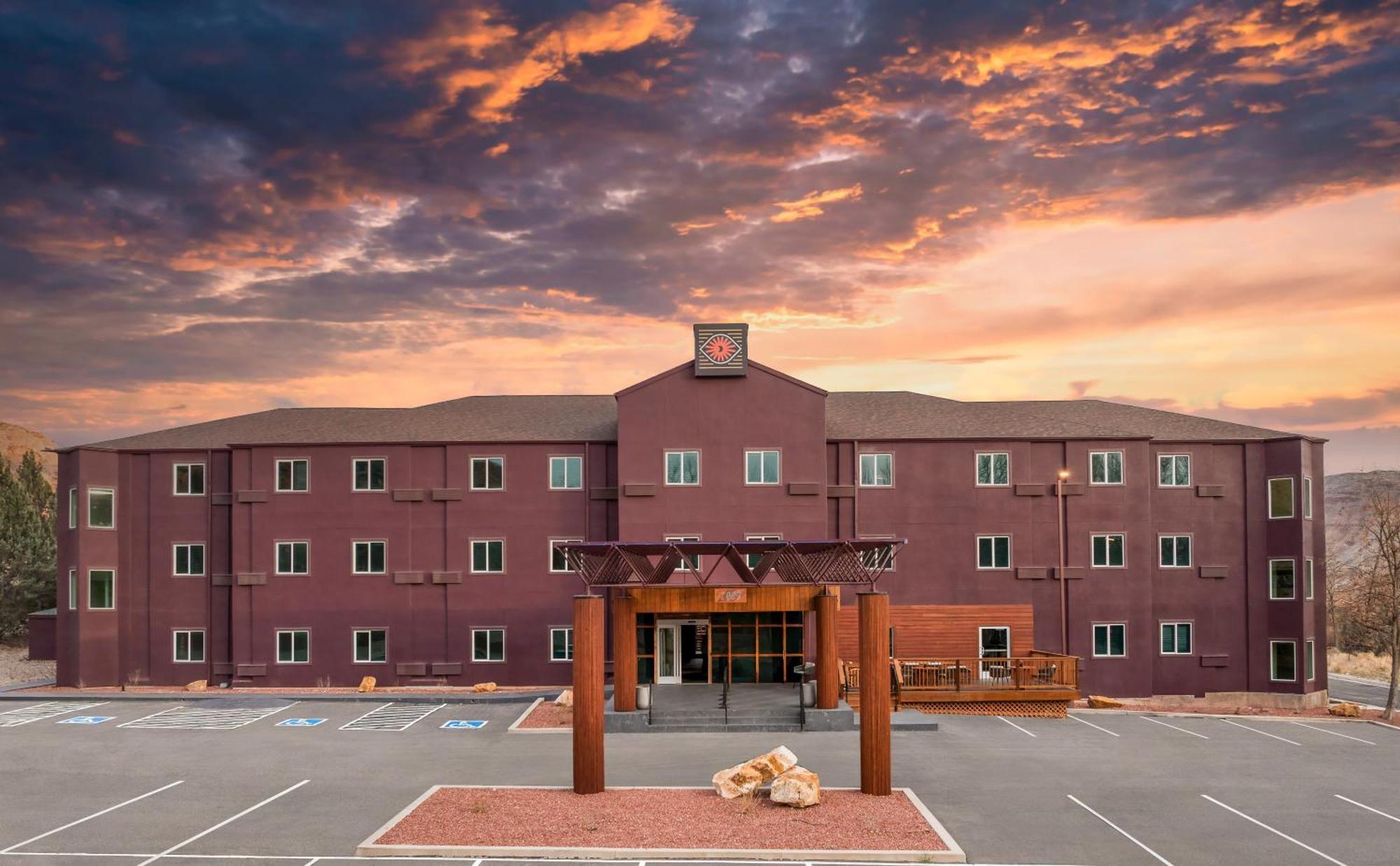 Wolfe'S Moab, Adult Only Hotel Exterior foto
